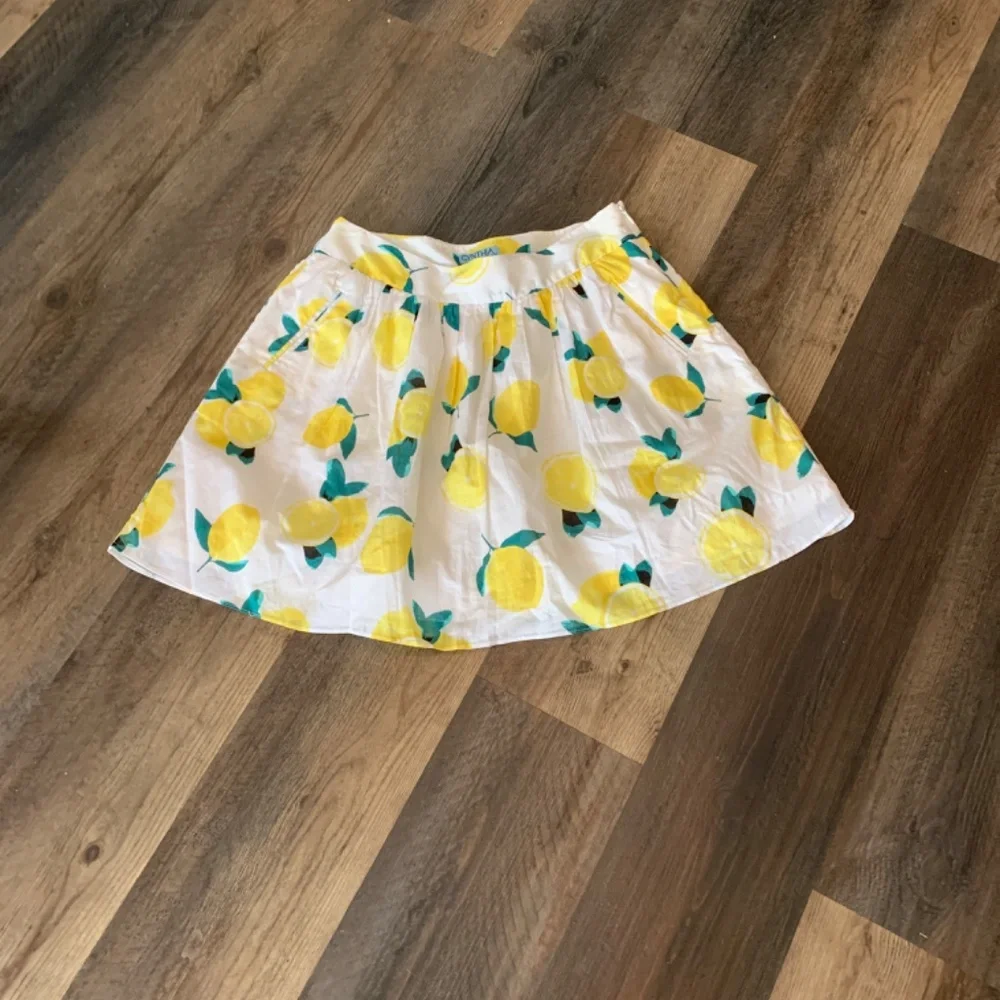 Cynthia by Cynthia Rowley lemon drop skirt. Worn‎ 2x